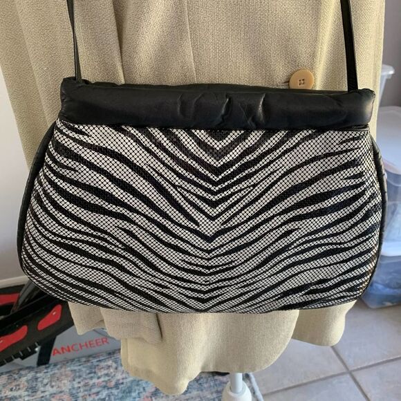 Whiting & Davis 80s Vintage USA Zebra Print Metal Mesh Clutch Crossbody Bag - Picture 2 of 11